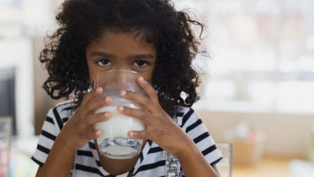  Free milk for 20,000 children in need