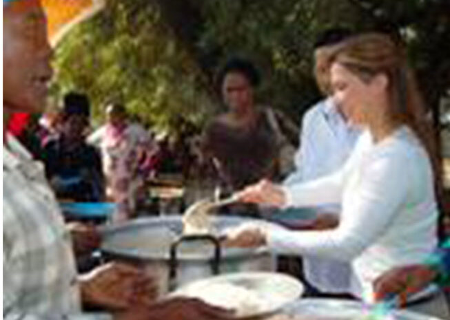  Princess Haya urges world to address threat to global food prices