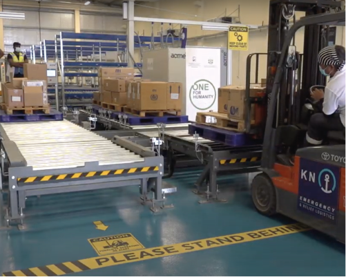  Kuehne+Nagel Assembles Emergency and Relief Kits at IHC